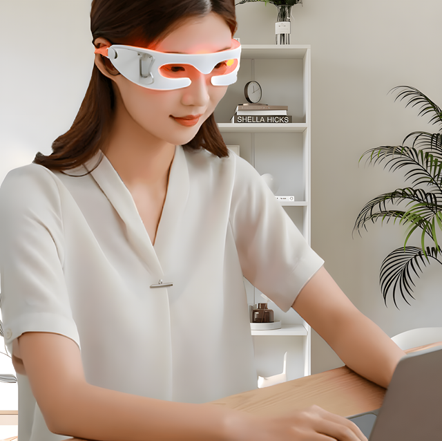 New light therapy massager for eye beauty